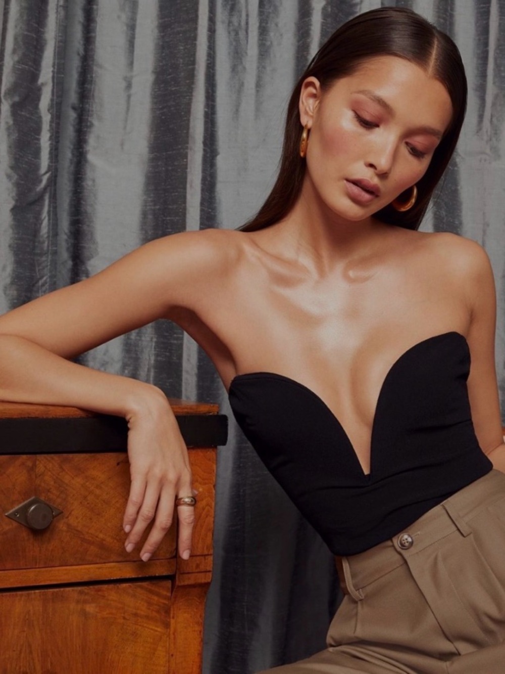 Reformation Remy Black Strapless Plunge Top (NWOT)